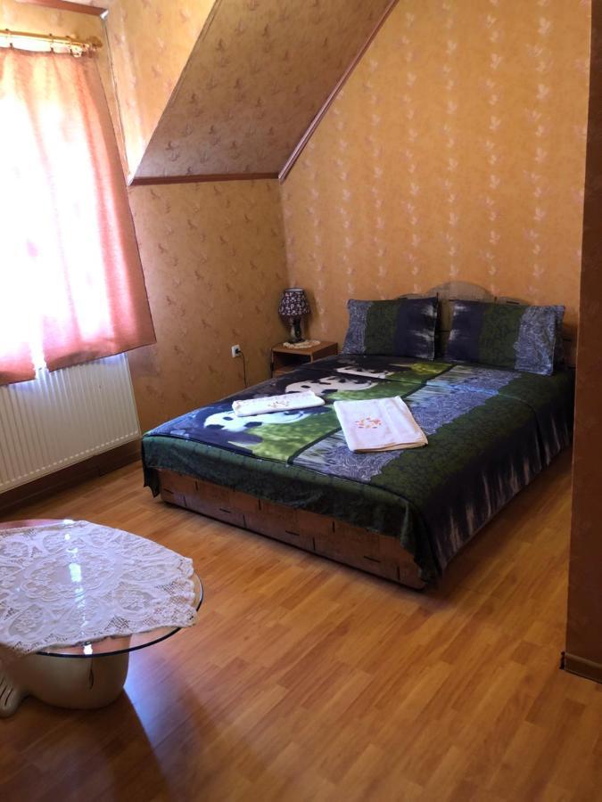 Bed and Breakfast Holiday Tisakerestur Exterior foto